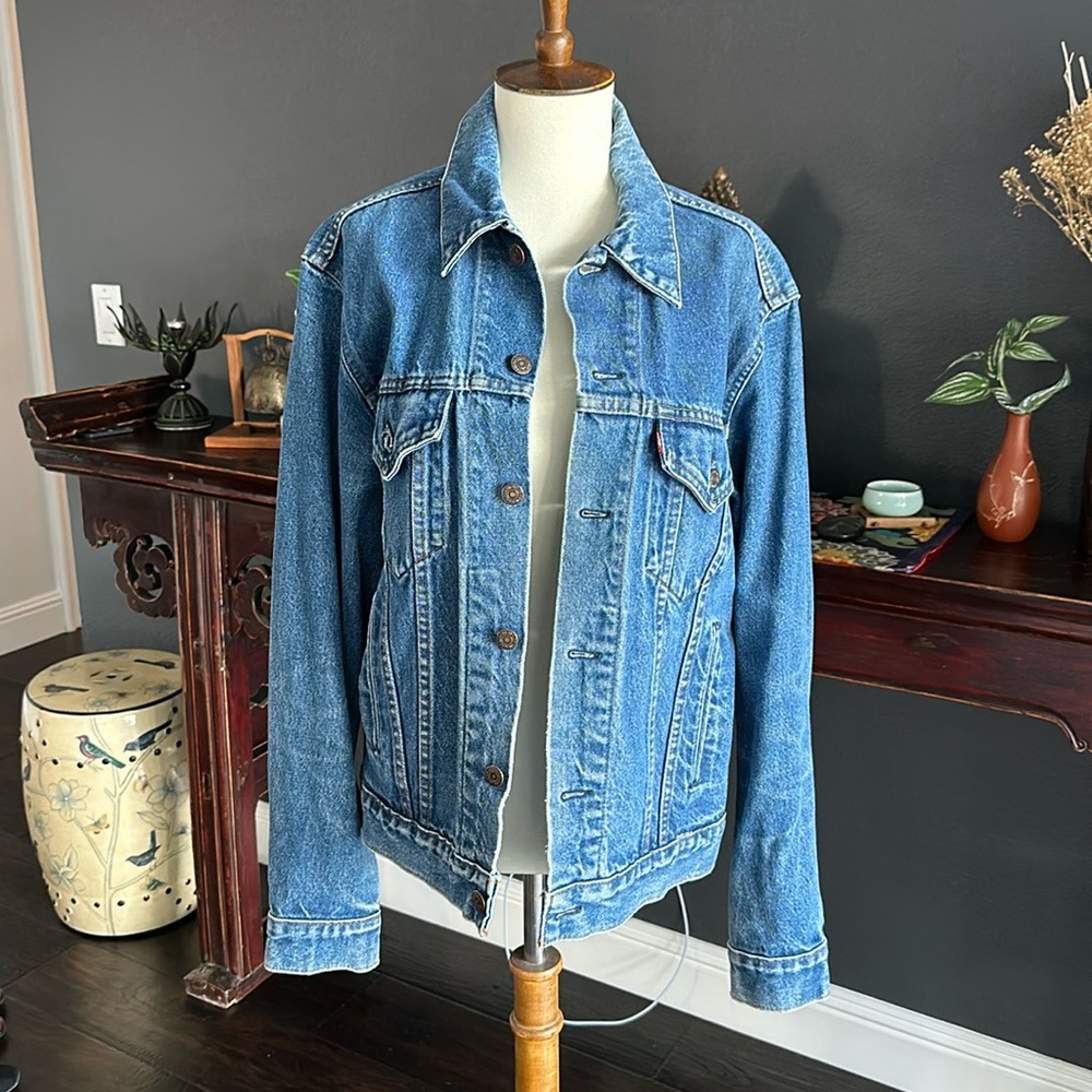 Levi’s denim jacket